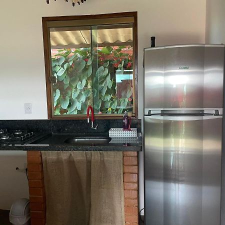 Lobo Guara Hospedagem Loft Алту-Параїзу-ді-Гояс Екстер'єр фото