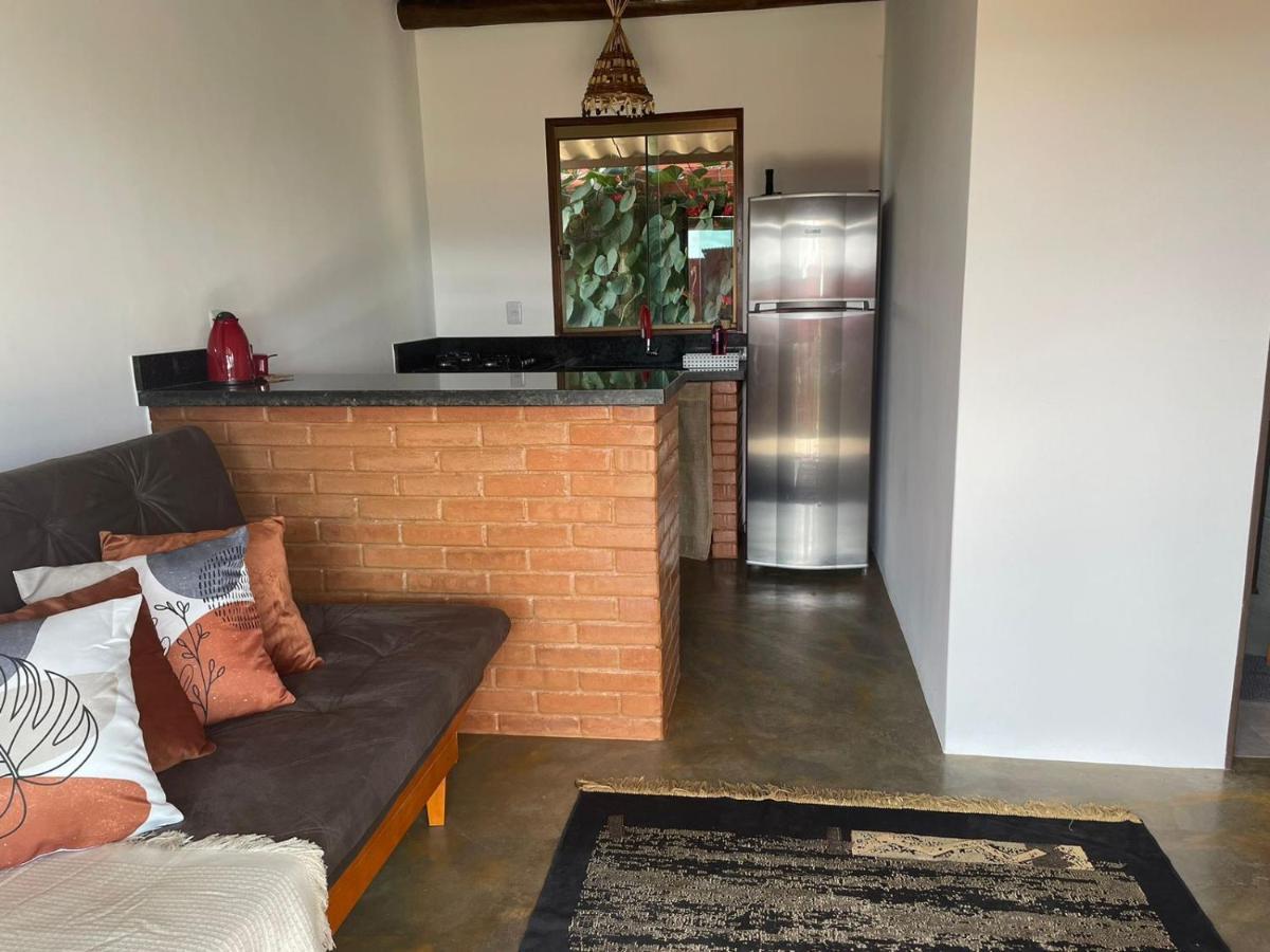 Lobo Guara Hospedagem Loft Алту-Параїзу-ді-Гояс Екстер'єр фото